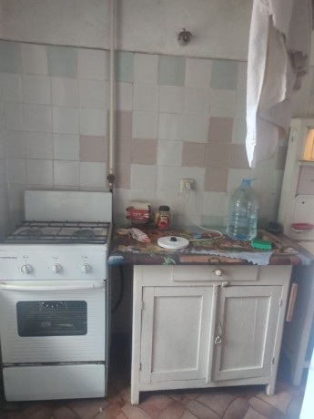 prodam-cast-doma-centr-goroda-luganska-r-n-m-na-start-big-4