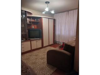 1-ком. квартира 31 м2. 4/5 в Калининском р-не. ул. 50 гв.дивизии