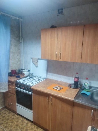 prodam-2-x-komnatnuiu-kvartiru-r-n-ss-5-kvartal-sevcenko-gorod-lugansk-big-0