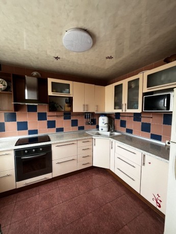 3-x-kom-kvartira-v-proletarskom-r-ne-ul-shhetinina-v-xorosem-sostoianii-big-1