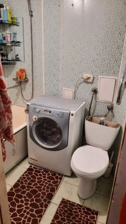 2-kom-kvartira-v-kuibysevskom-r-ne-pl-bakinskix-komissarov-46-m2-25-big-4