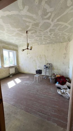 2-x-kom-kvartira-v-makeevke-ul-seksira-s-neokoncennym-remontom-big-3