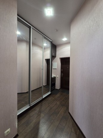 krupnogabaritnaia-2-x-kom-kvartira-v-diske-v-otlicnom-sostoianii-voros-r-n-big-4