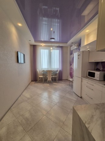 krupnogabaritnaia-2-x-kom-kvartira-v-diske-v-otlicnom-sostoianii-voros-r-n-big-2