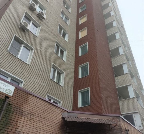 krupnogabaaritnaia-1-kom-kvartira-56-m2-1515-v-kievskom-r-ne-zd-vokzal-ul-gornaia-38b-big-0