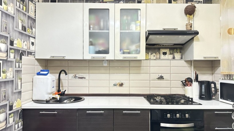 krupnogabaritnaia-1-kom-kvartira-39-m2-v-kalininskom-r-ne-ul-razenkova-big-1