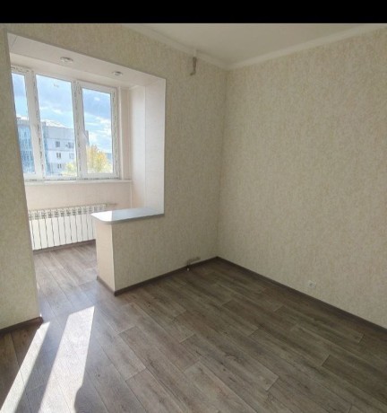 krupnogabaritnaia-41-m2-1-kom-kvartira-na-sirokom-voda-kruglosutocno-big-0