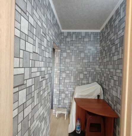 krupnogabaritnaia-41-m2-1-kom-kvartira-na-sirokom-voda-kruglosutocno-big-3