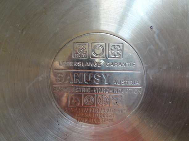 skovoroda-sanusy-iz-nerzaveiushhei-stali-big-4