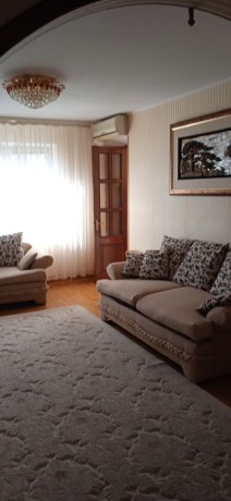 prodam-5-komnatnuiu-kvartiru-sovmeshhennaia-2-x-i-3-x-komnatnaia-kvartal-volkova-r-n-m-na-spar-big-4