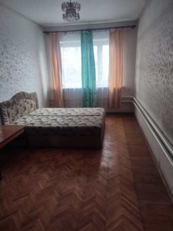 prodam-2-x-etaznyi-dom-r-n-ost-burevestnik-big-3