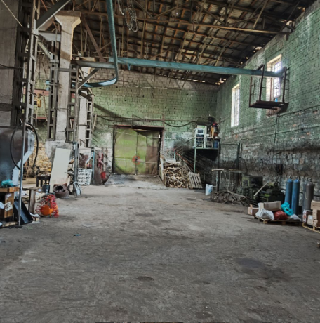 kommerceskoe-proizv-pomeshhenie-v-kievskom-r-ne-v-arendu-ili-na-prodazu-big-0