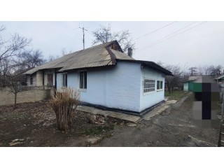 Продается 1/2 Дома.пгт.Белореченский, центральная улица