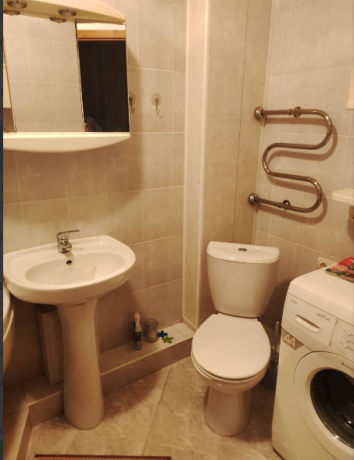 cena-snizena-na-1-ml-srocnaia-prodaza-2-x-kom-kvartira-v-kiev-r-ne-ul-celiuskincev-big-3