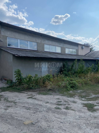 prodam-zdanie-sto-za-rulem-big-4