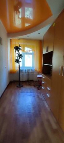 prodam-3-x-komn-kvartiru-s-avt-otop-v-gorode-lugansk-big-4