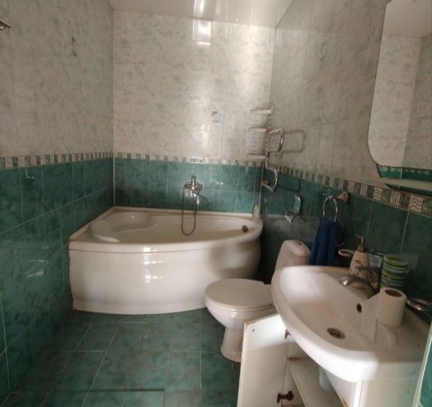 dom-78-m2-kuibysevskii-r-n-pr-maneznyii-big-1