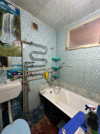 prodam-2k-zukova-7-big-4