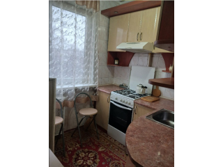 1-ком. квартира в Калининском р-не ул. 50 гвардейской дивизии в хорошем состоянии