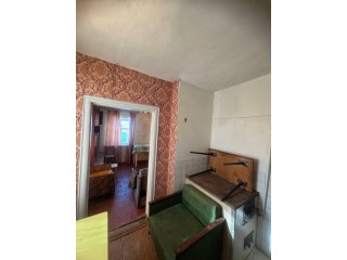 Продам полдома г. Луганск, ул. Урицкого ( р-н кафе Созвездие)