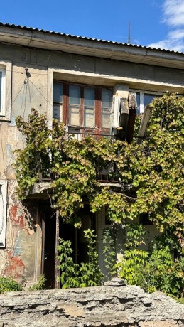 2-x-kom-kvartira-v-makeevke-ul-seksira-s-neokoncennym-remontom-big-1