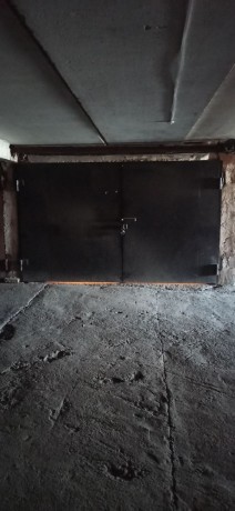 garaz-v-vorosilovskom-r-ne-iama-big-4