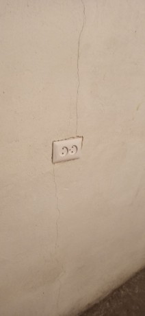 garaz-v-vorosilovskom-r-ne-iama-big-1