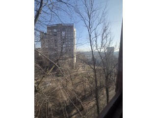 СРОЧНАЯ ПРОДАЖА! 3-х ком. квартира в Ворошиловском р-не, б. Школьный, ориентир Рамада