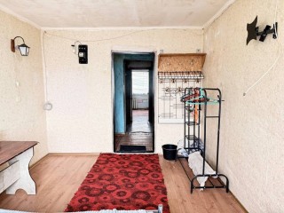 Продам комнату в коммунальной квартире ,ул. Луганской правды, ЦЕНТР ( район ресторана ,, Короны,,).