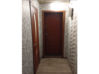 2-х ком. квартира в Кировском р-не. ул. Бирюзова - 1.