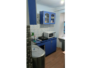 3-х ком. квартира в Петровском р-не, ул. Петровского 268