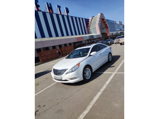 Продам Hyundai sonata 2011 года.