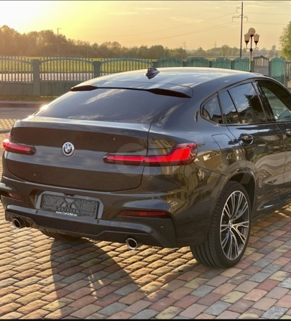 bmw-x4-big-0