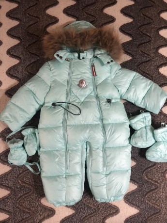 prodam-detskii-zimnii-kombinezon-big-0