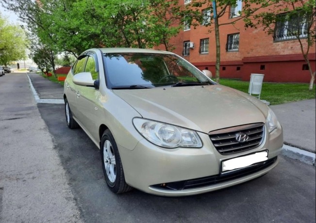 hyundai-elantra-16-2007-gv-big-1