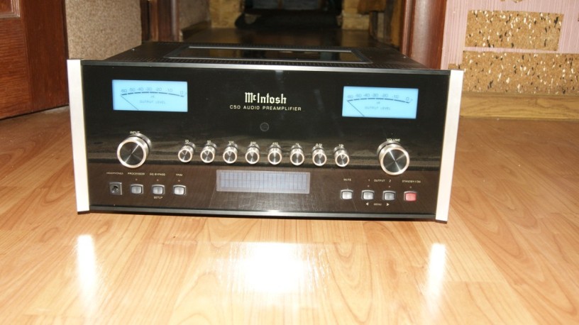 predusilitel-mcintosh-c-50-big-1